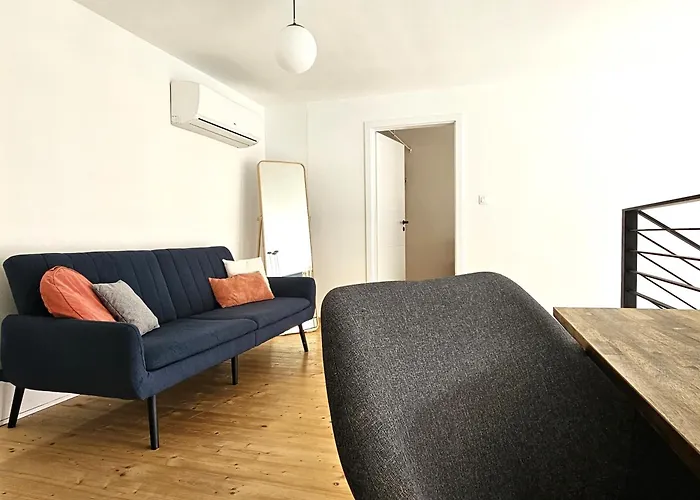 Appartement Spacious Modern Loft, 2 Bedrooms, 95m2, Free Parking *